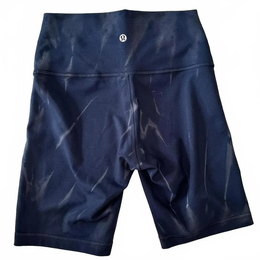 EUC Lululemon Wunder Train High-Rise Short 8